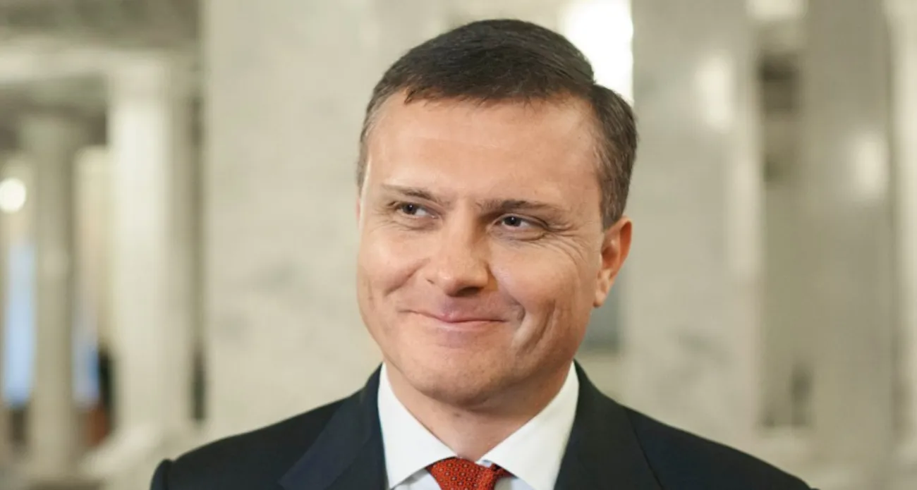 АРМА перевірить продаж землі у Карпатах оточенню Льовочкіна по 2000 гривень за сотку