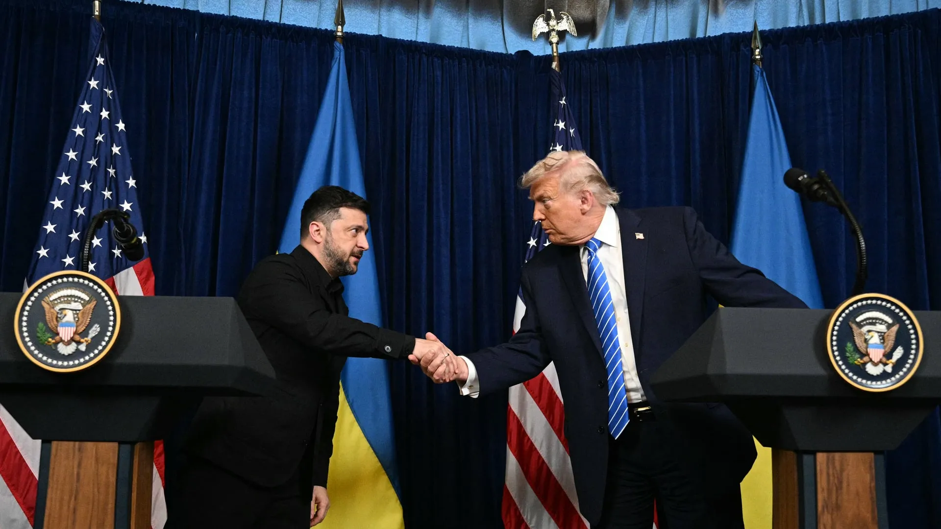 Зеленський попросив Трампа ввести санкції проти компаній, пов’язаних із російським аналогом Starlink