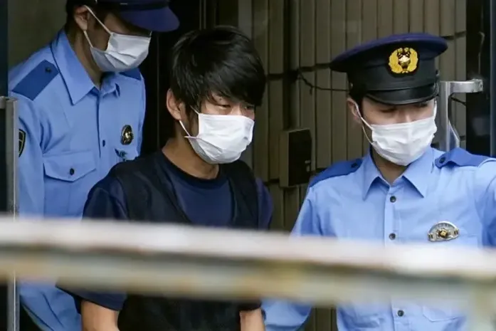 Убивця колишнього прем'єра Японії Абе отримав довічний термін