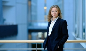 Важливо було показати цю історію: асистентка віцепрезидентки Європарламенту Разумкова-Дюфур про виступ Романа, який вижив після удару по Вінниці