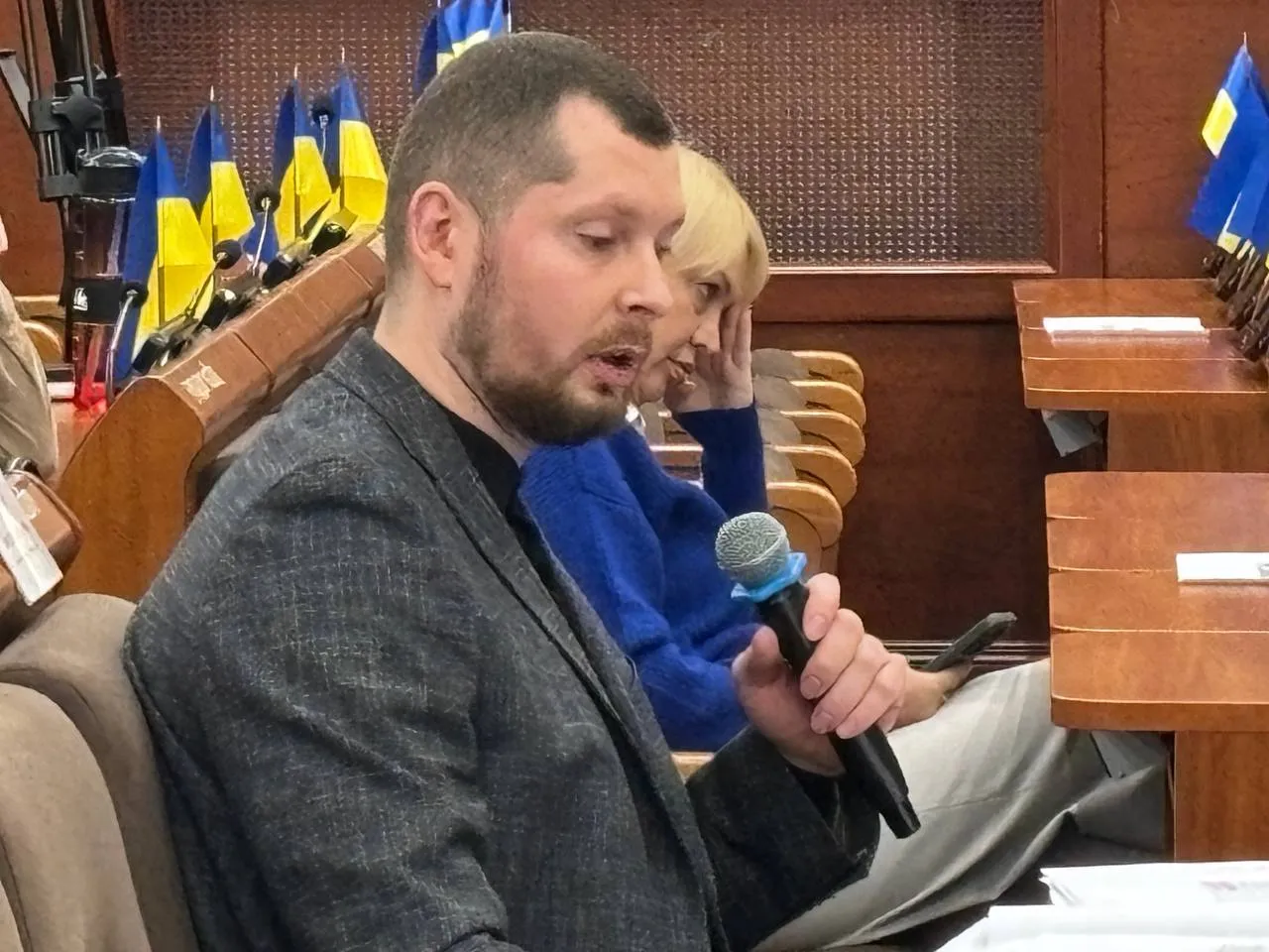 Заступник голови Держфінмоніторингу на ТСК зробив вигляд, що конфлікту інтересів не відбувалося