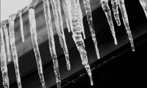 Україна перегляне всі договори із Росією