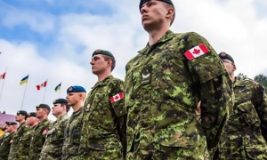 В білорусі в небі спалахнув російський винищувач МіГ-31К: подробиці