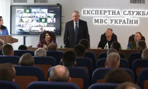 Скандал з підручником хімії: екс-кандидат у Міносвіти від СН не бачить проблем у лікуванні раку содою