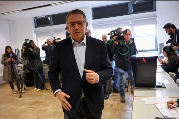 Португалія обрала президента: ним став соціаліст Антоніу Жозе Сегуру