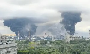 У Києві пролунали вибухи. Працює ППО