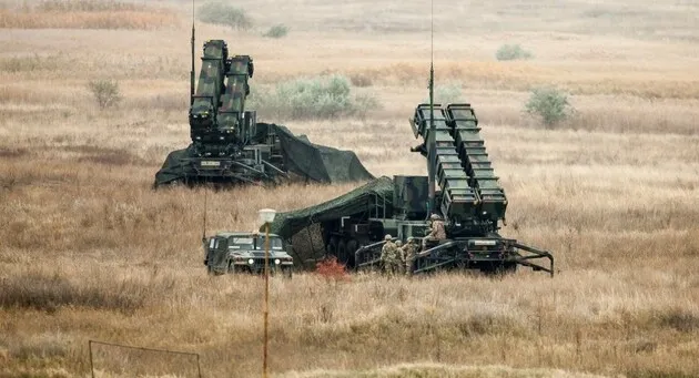 Зʼявилось відео, як Patriot перехопив російські ракети Іскандер-М над Києвом