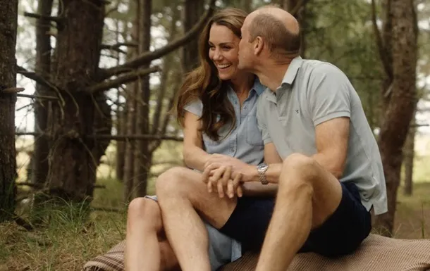 Принц і принцеса Уельські показали нове сімейне фото до 15-ї річниці весілля