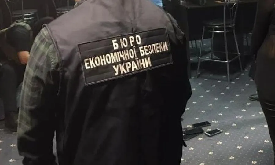 На Київщині викрили конвертаційний центр, де аграрії здійснювали тіньові розрахунки