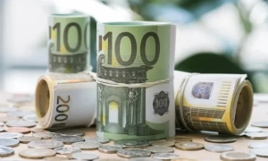 Російський мільярдер вийшов з-під варти у Франції за 8 млн євро