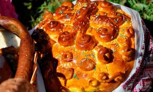 Гʼю Джекман та Раян Рейнольдс оголосили назву нового фільму франшизи «Дедпул» та показали тизер