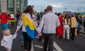 Відео: син Кадирова показав, як порушує ПДР за кермом