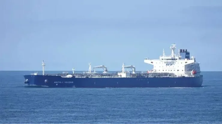 Overnight, Ukrainian defense forces struck 12 tankers belonging to Russia's shadow fleet