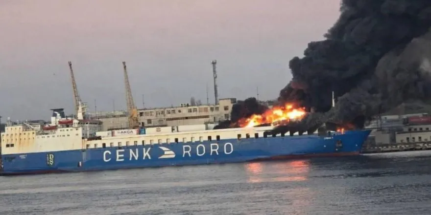 рф атакувала турецьке судно з помідорами, виправдовуючи це «тіньовим флотом» України