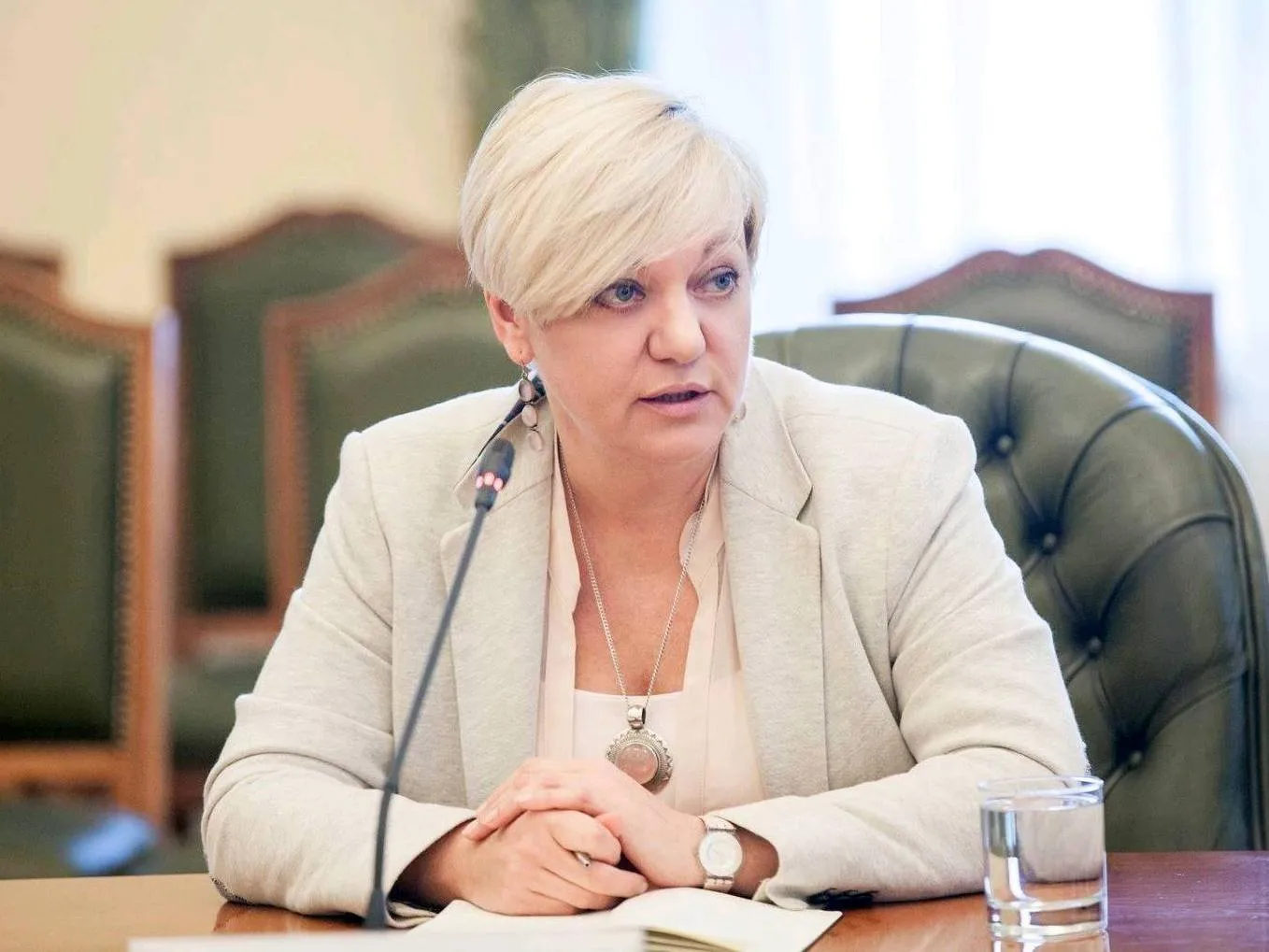 Ексглаві НБУ Гонтаревій загрожує до 12 років в'язниці та конфіскація майна у справі про співпрацю з РФ