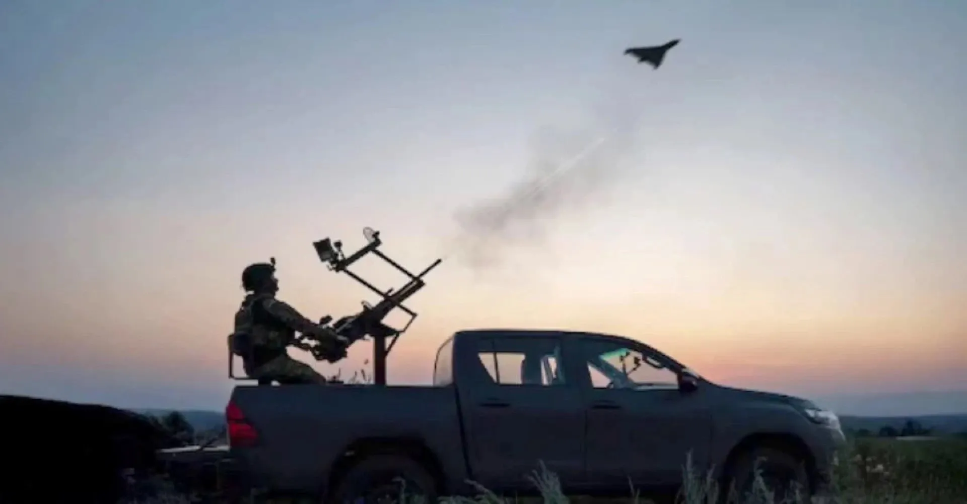 Explosions were heard in the Kyiv region during a Russian drone attack