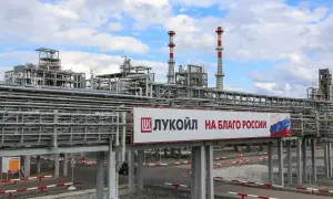 Внаслідок атаки окупантів по багатоповерхівці в Херсоні загинула жінка