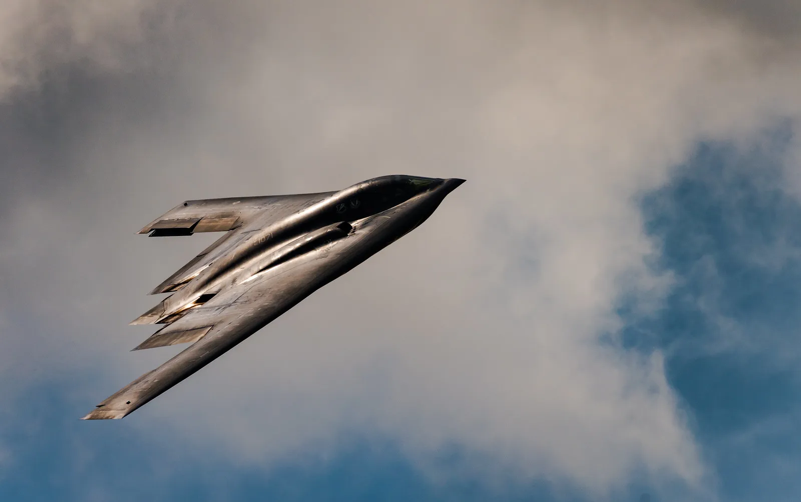 У США звинуватили громадянина Китаю у зйомці бази з бомбардувальниками B‑2