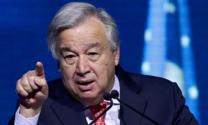 У Зеленського передумали затримувати Порошенка в аеропорту - ЗМІ