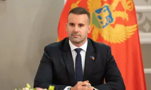 Боррель призвал страны ЕС передать Украине танки, «пылящиеся на складах»