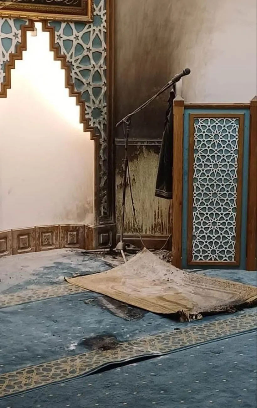 У Львові невідомий кинув «коктейлі Молотова» у мечеть