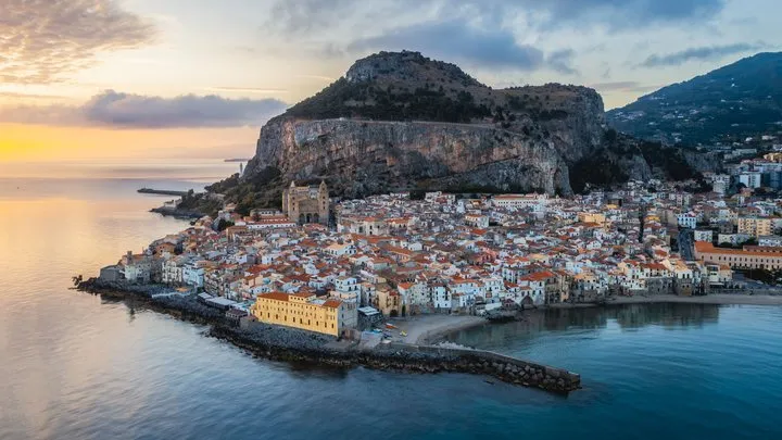 В Італії закликають ігнорувати заборону та побудувати міст до Сицилії В Італії закликають ігнорувати заборону та побудувати міст до Сицилії