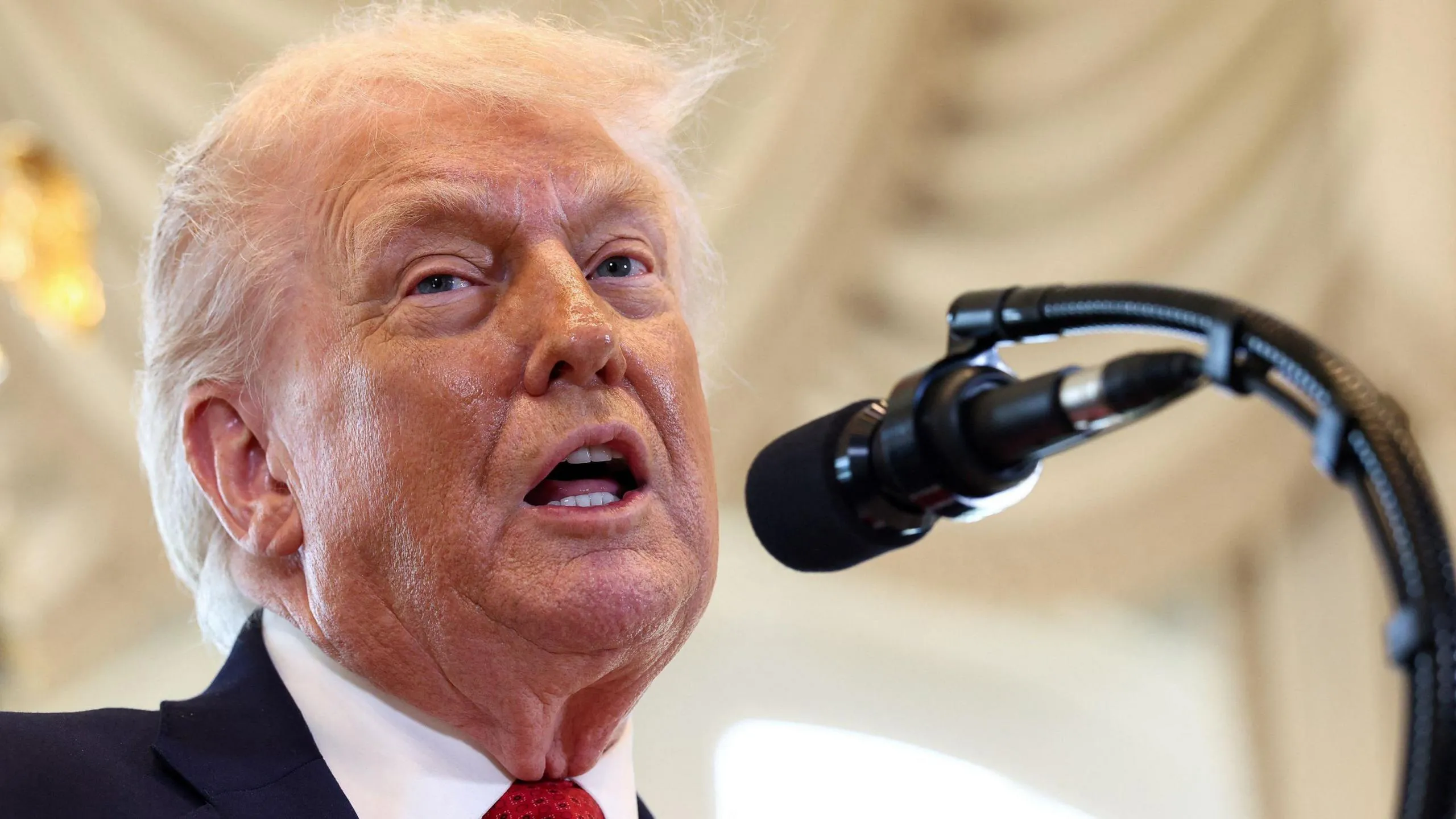 Трамп порадив Європі зосередитися на війні в Україні, а не Гренландії