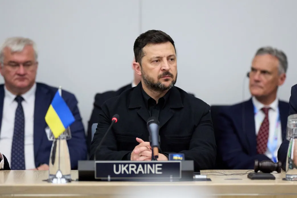 Зеленский предупредил об усилении российских ударов, несмотря на ослабление позиций Путина