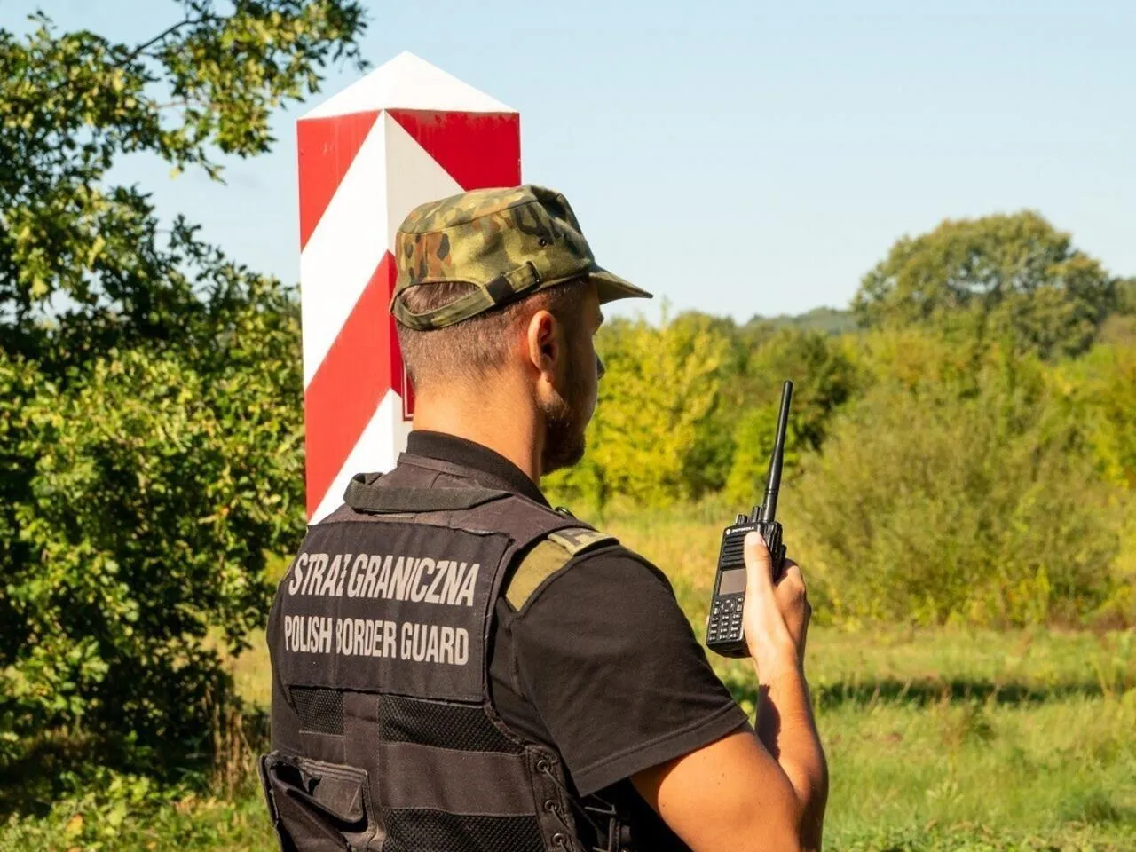 З Польщі до України депортували чоловіка, який напав з ножем на співвітчизника