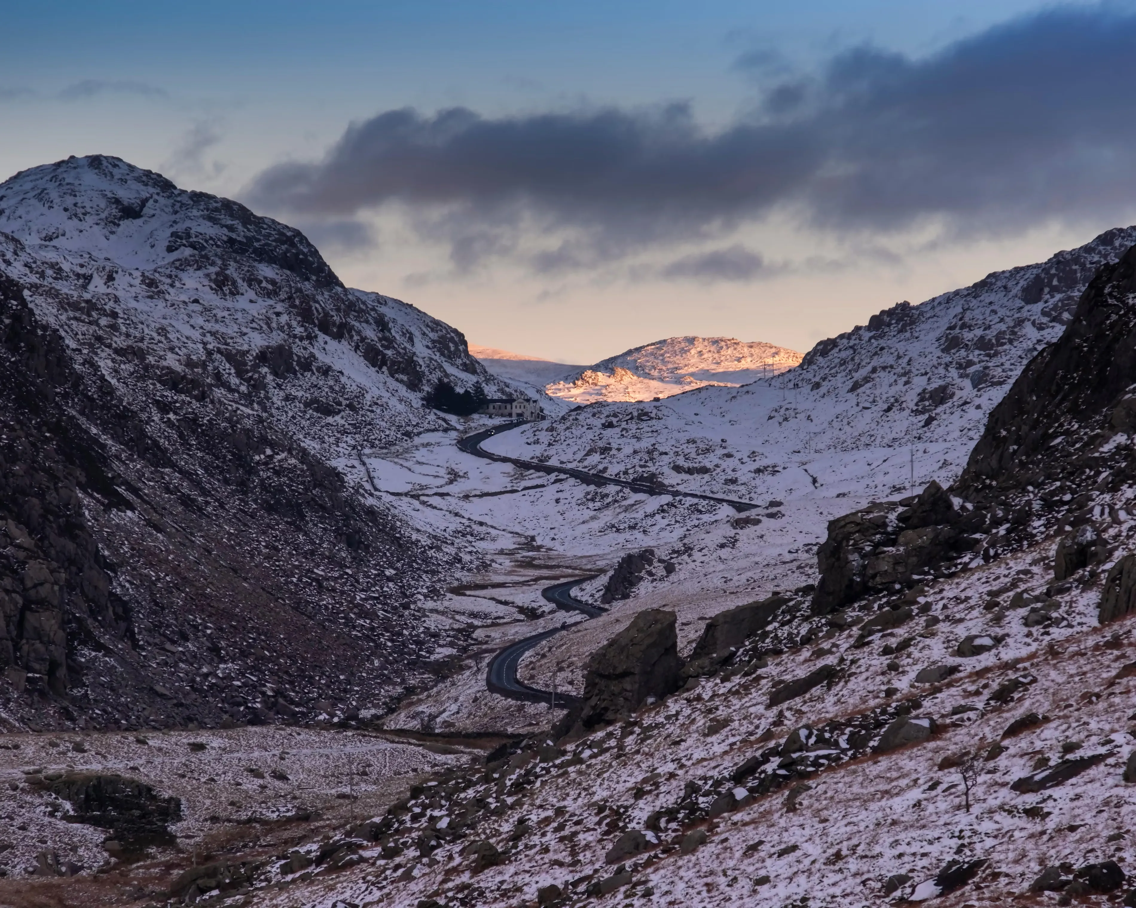 Тіла двох юнаків знайдено в горах Еріри після масштабних пошуків
