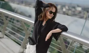 Saba Qamar praised Iqra Aziz in London — Dawn