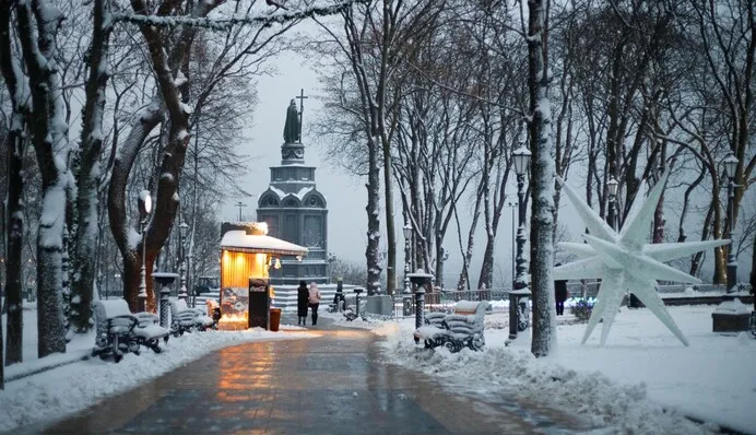 У Києві морози слабшають, але зима не відступає