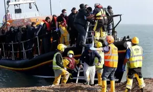 Велика Британія профінансує центр депортації мігрантів у Франції