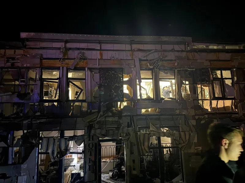 В Одесі через атаку РФ пошкоджені багатоповерхівки та готель