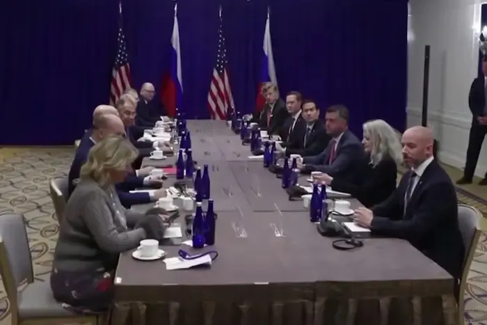 W Nowym Jorku rozpoczęły się rozmowy Ławrowa i Rubio