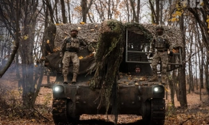 Киян попросили зачиняти вікна через масштабну пожежу у Святошинському районі