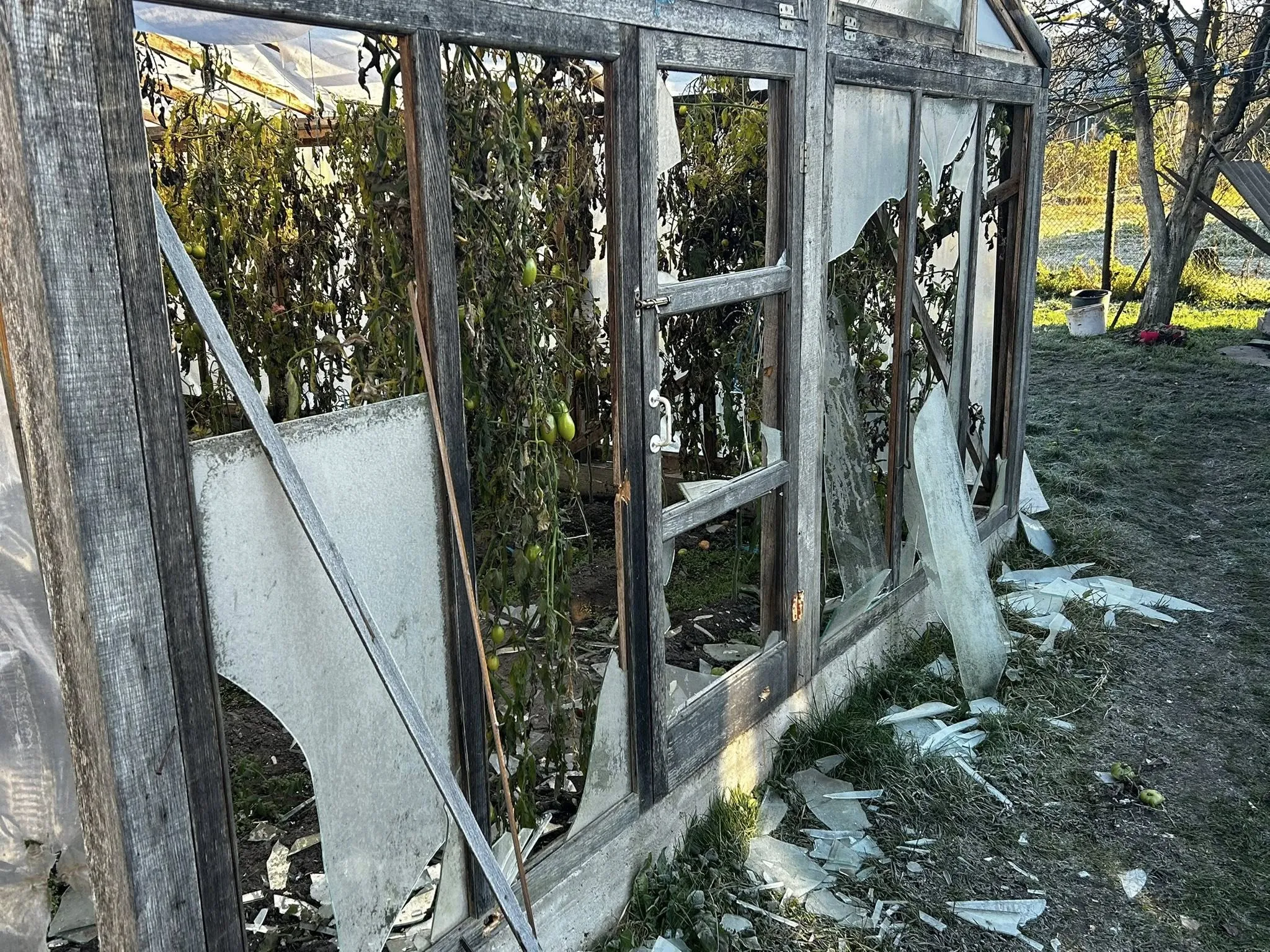 У Хмельницькій області під час нічної атаки рф постраждали п’ять будинків