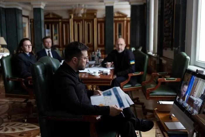 Енергетичний селектор президента, що роблять регіони