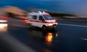 Рашисти хочуть захистити Кримський міст баржами 