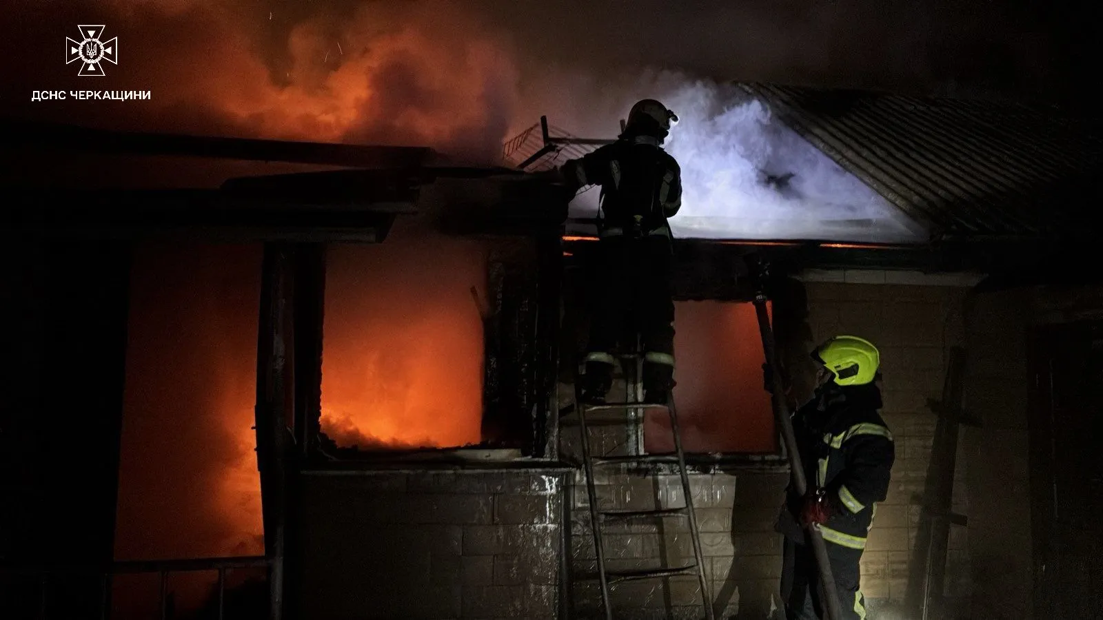 Відео: Російські загарбники ввечері 20 січня атакували Запоріжжю
