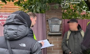 Під Києвом спіймали проросійського попа із компроматом