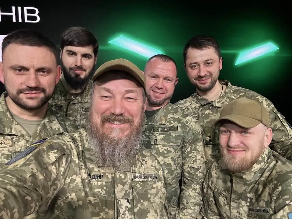 Відео: Мадяр повідомив про атаку на російський фрегат Адмірал Ессен та корабель проєкту 1239