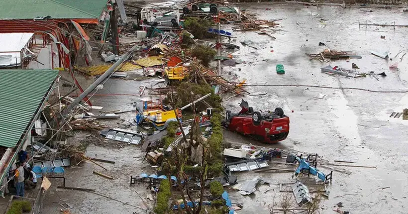 На Філіппінах евакуювали майже мільйон людей через наближення супертайфуну «Фунг-Вонг»