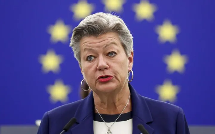 ЄС може змінити умови тимчасового захисту для українців, — Єврокомісія