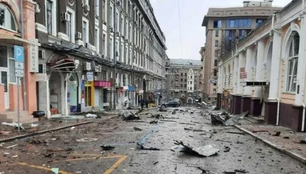 РФ вдарила по Харкову дронами та ракетами, є загиблі та постраждалі
