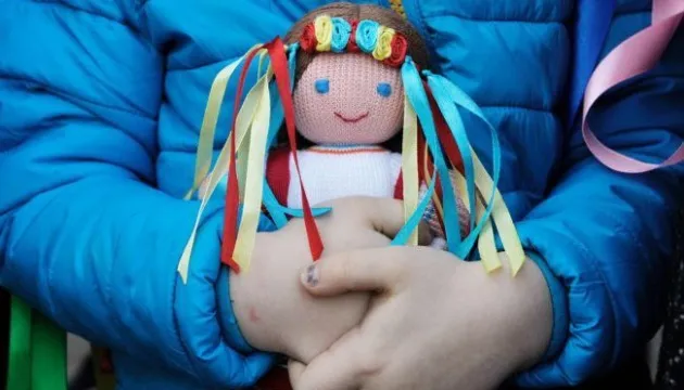 у Криму росія передала до прийомних сімей понад 40 викрадених дітей з Херсонщини