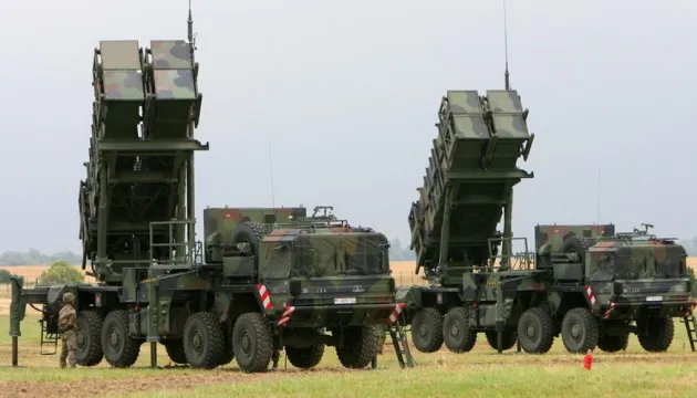 Іспанія збільшить поставки ракет для Patriot Україні для захисту від балістичних атак