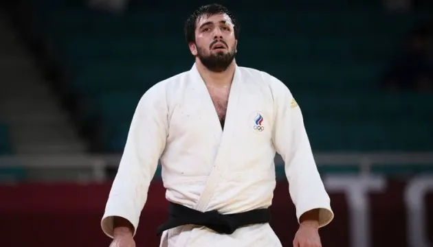 Міжнародна федерація дзюдо офіційно дозволила спортсменам з Росії виступати під своїм прапором