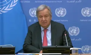 أودى الهجوم الروسي على وسط مدينة تشيرنيغوف بحياة فتاتين تبلغان من العمر 15 عامًا