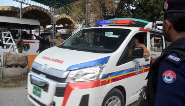 Теракт у Пакистані забрав життя понад 30 людей